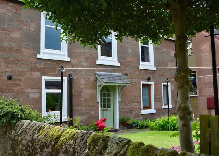 Hotels in Alyth: Find Your Perfect Accommodation in Scotland