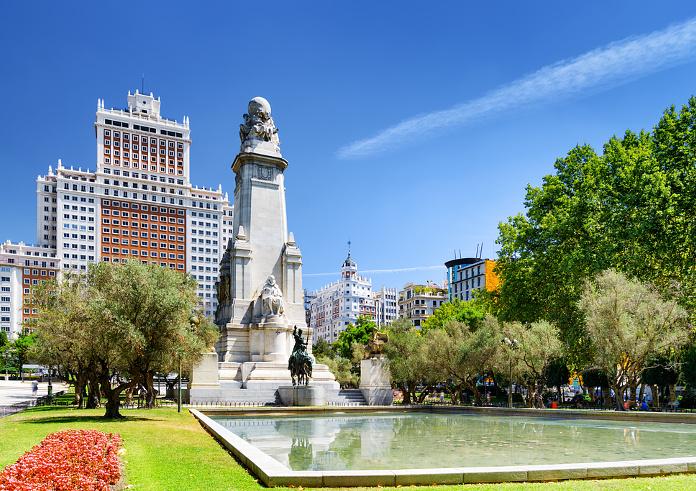 Top 10 Attractions in Madrid - Plaza de España | © Efired/Shutterstock