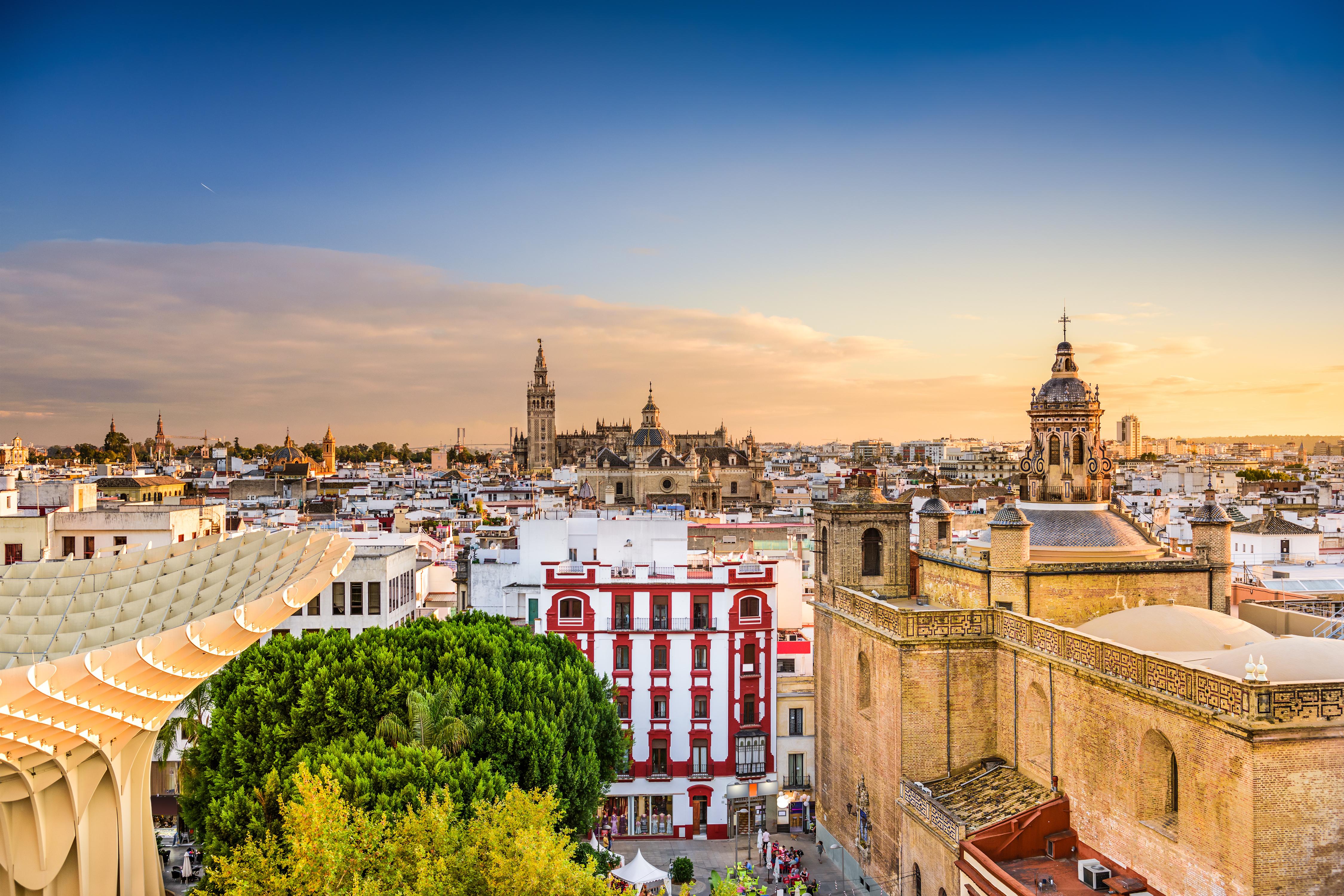 10 lugares de interés para unas vacaciones de invierno cálidas en Europa: Sevilla, España