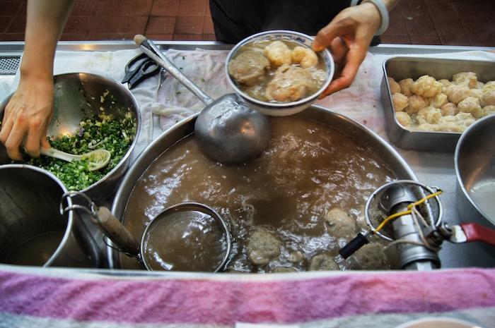 essen-in-hong-kong-fischsuppe-restaurant